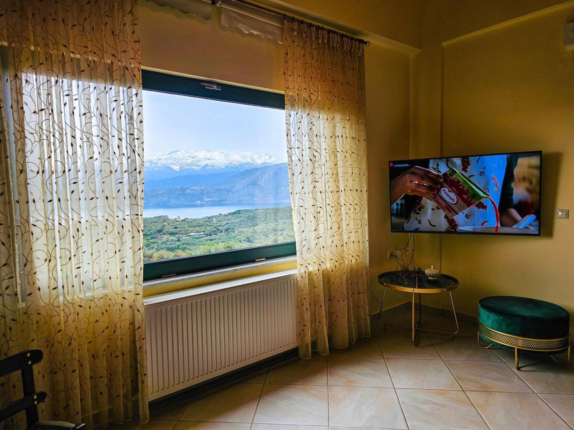 Villa Aitheras With Sea Views And Garden Stérnai エクステリア 写真